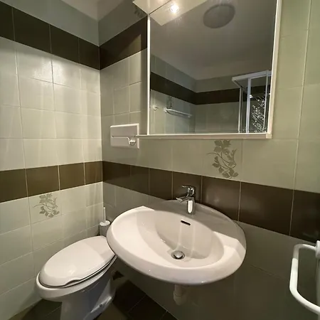 Daire Monolocale/ Caterina Bormio